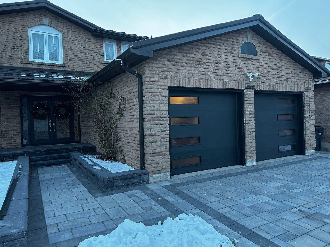 Custom Home Entry Security Steel Aluminum Building Material Steel Structure Deluxe Manual Lock Garage Door