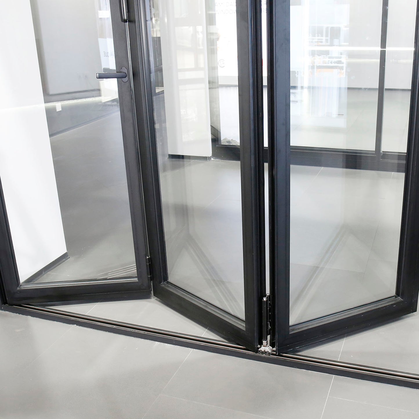 Custom Front Exterior Interior Accordion Doors Folding Aluminum Sliding Double Glass Garden Door Home Decor Panel