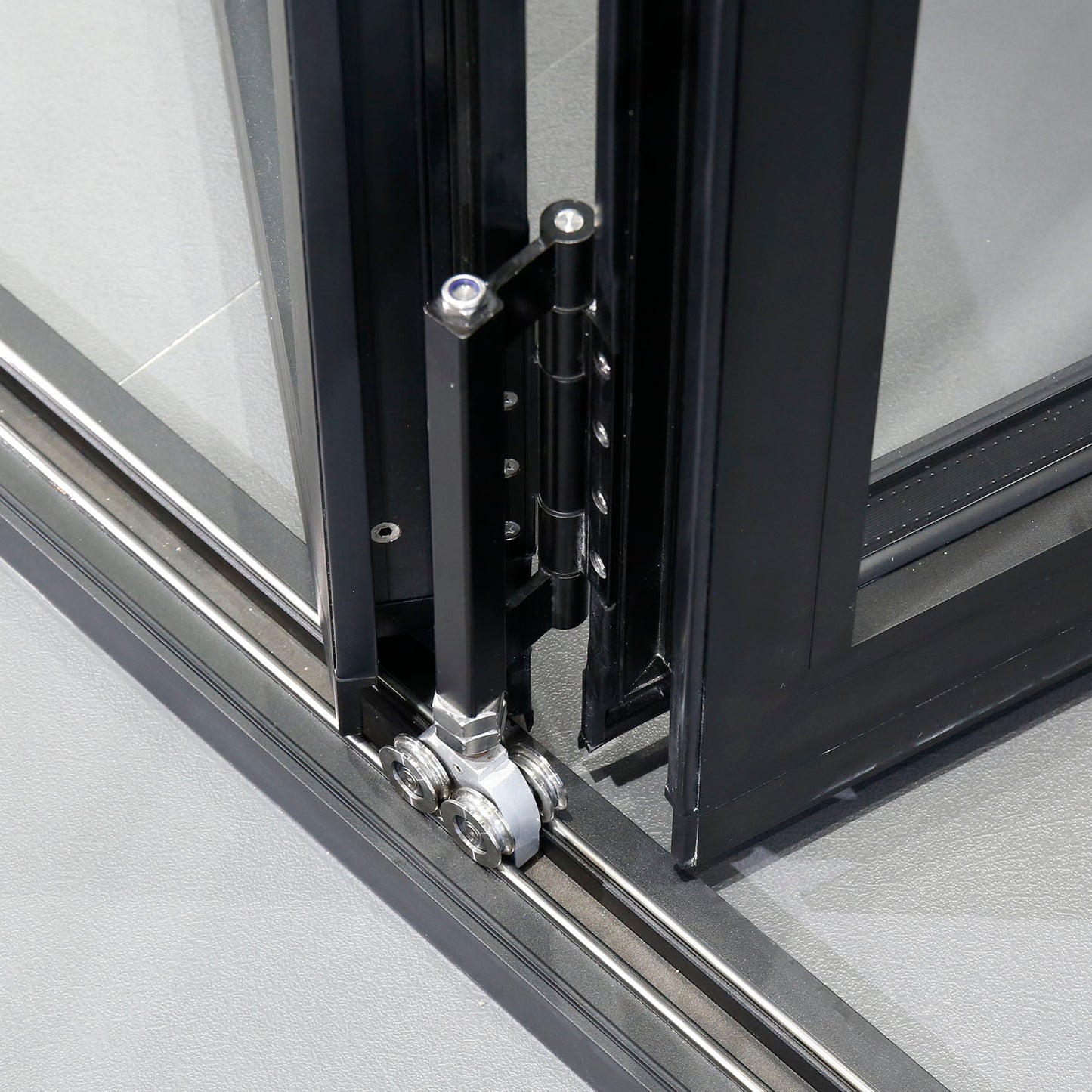 Custom Front Exterior Interior Accordion Doors Folding Aluminum Sliding Double Glass Garden Door Home Decor Panel