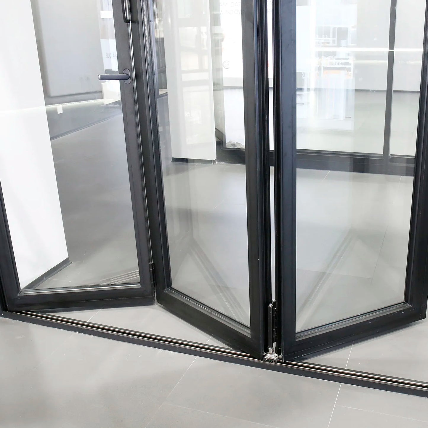 Custom Panel Exterior Interior Accordion Doors Folding Aluminum Sliding Double Glass Garden Door Home Decor Household